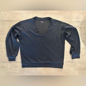 Athleta Black SeaSoft V-Neck Sweatshirt, size large